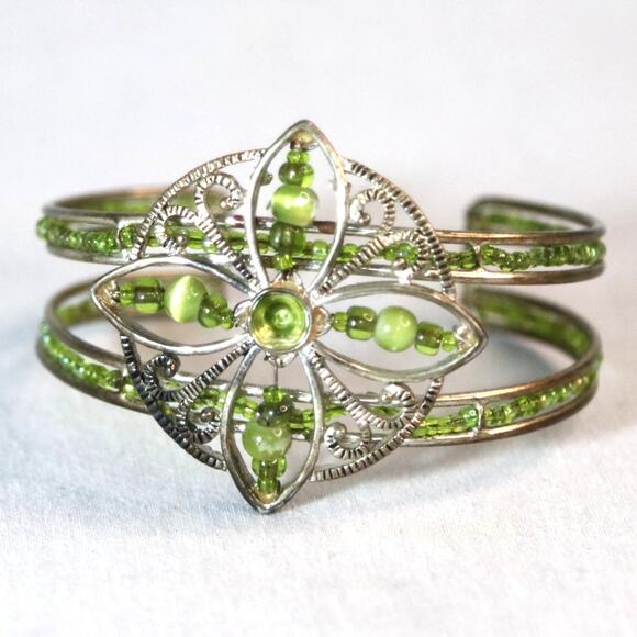 Filagree Cuff Bracelet Silver Tone Green Stones and Beads - Picture 3 of 11